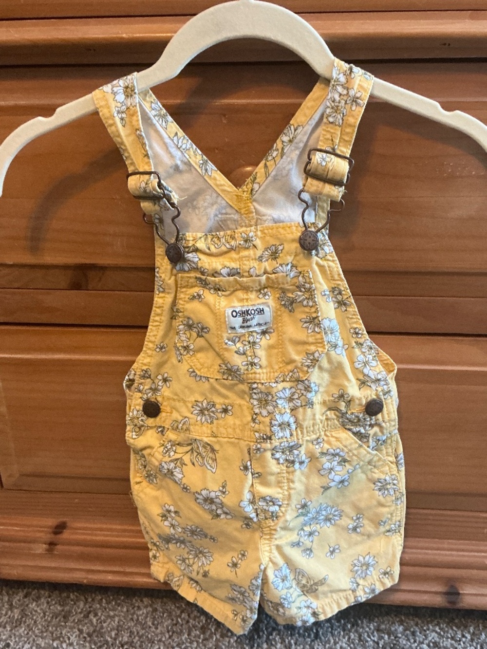 Girls Osh Kosh B’gosh Bib shorts